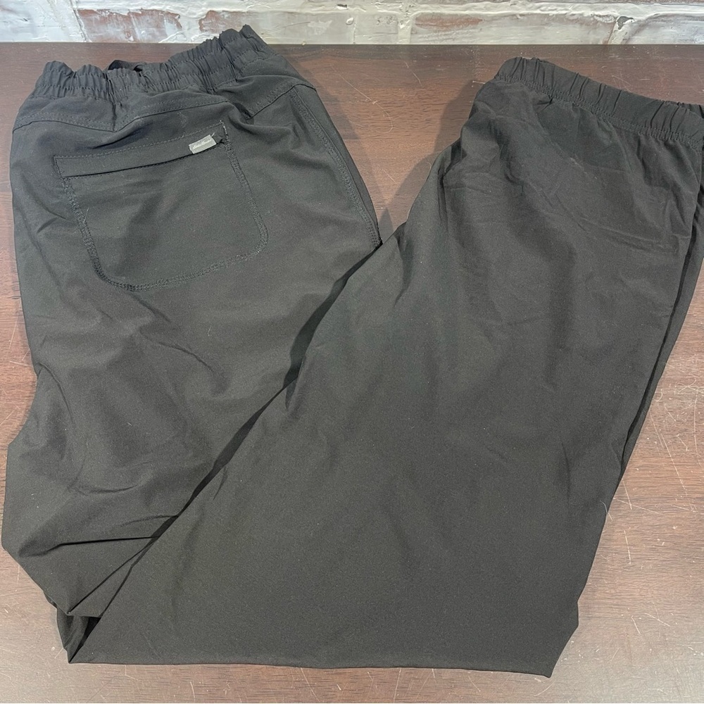 Eddie Bauer all weather Black Pants women’s size 6